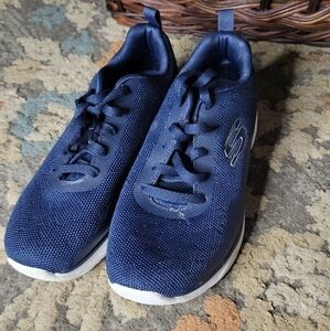 Skechers Lite-Weight Memory Foam sneakers, women's size 5.5